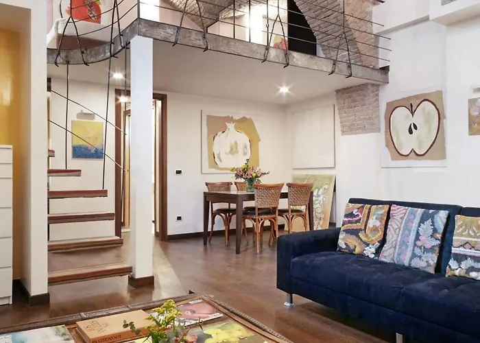 Trasteverehome - Artists Loft With Private Parking In Trastevere