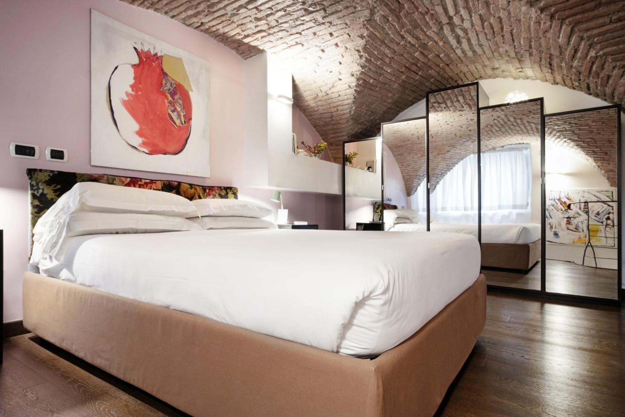 Ferienhaus Trasteverehome - Artists Loft With Private Parking In Trastevere *